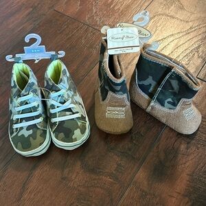 NWT ✨ 2 Pairs baby shoes! 👶🏼👶🏼👶🏼